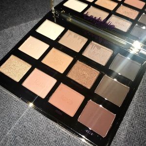 Tartelette In Bloom Clay Eyeshadow Pallete